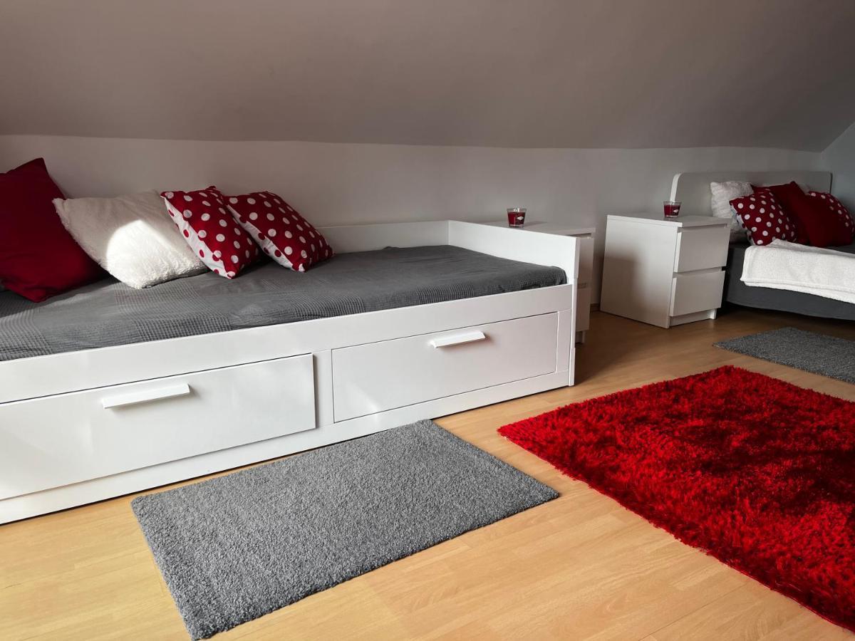 Poettyoesotthon Vendeghaz Appartement Tiszabábolna Buitenkant foto