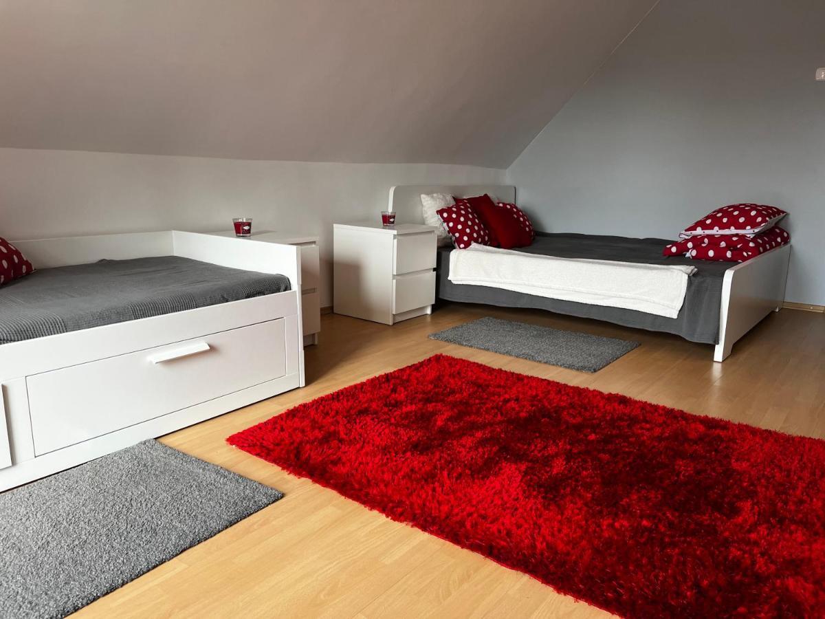 Poettyoesotthon Vendeghaz Appartement Tiszabábolna Buitenkant foto