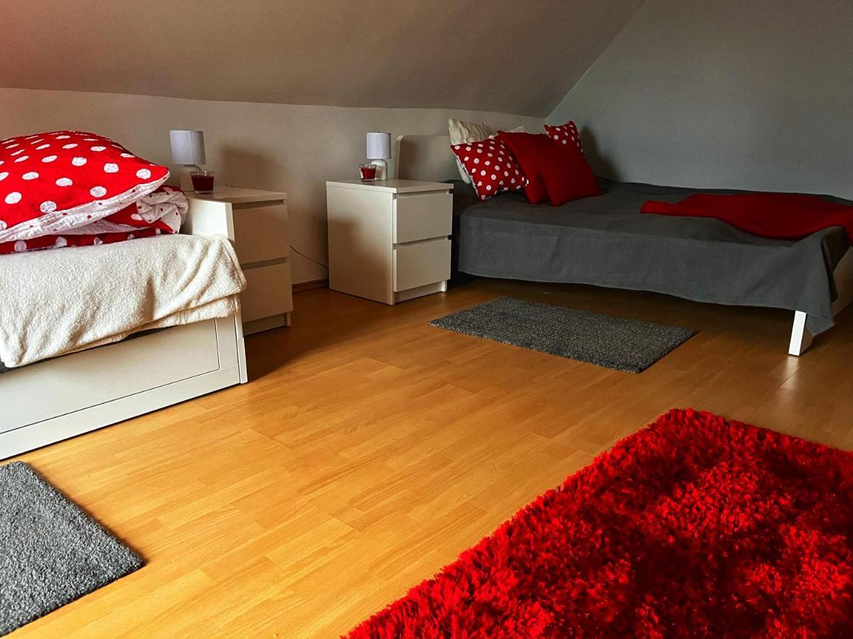 Poettyoesotthon Vendeghaz Appartement Tiszabábolna Buitenkant foto