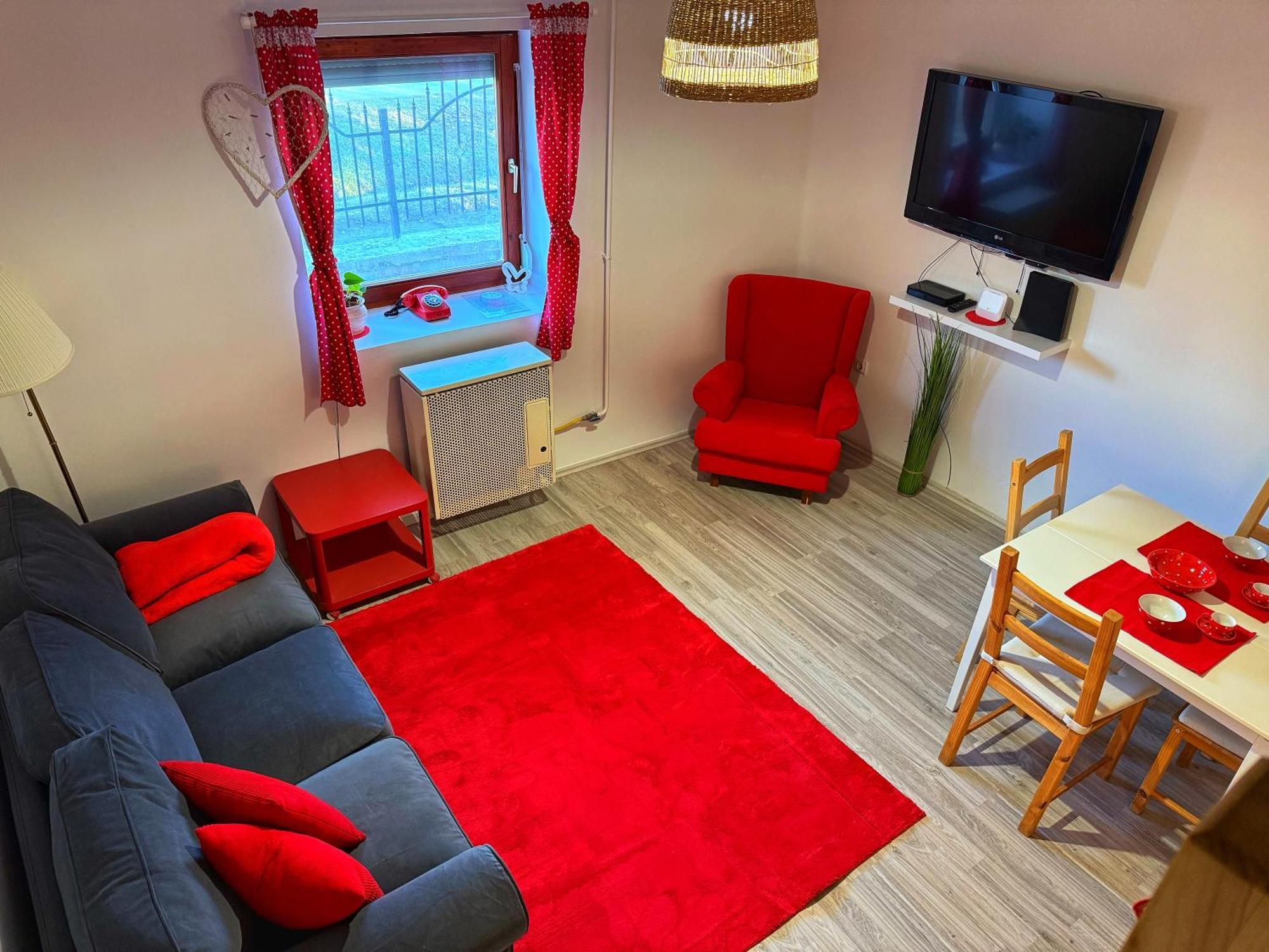 Poettyoesotthon Vendeghaz Appartement Tiszabábolna Buitenkant foto